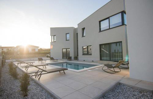 Villa Ancora, Luxury Villa with Pool - Photo 4