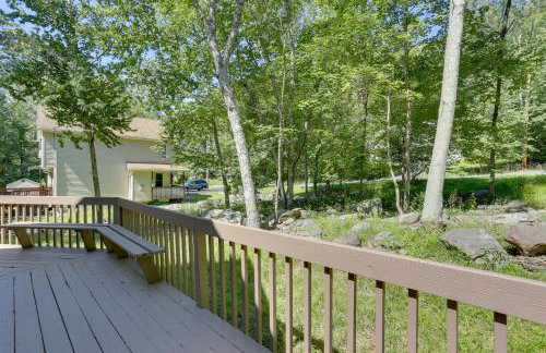 Pools, Hot Tub and More Bushkill Mountain Getaway! - Photo 22
