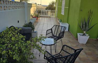 Relax en familia junto al mar Les Palmeres - Foto 24