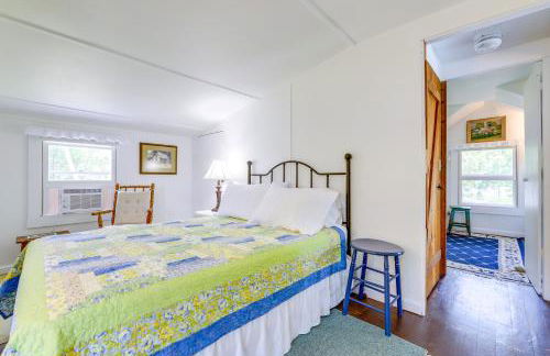 Lakefront Cottage with Covered Porch and Dock! - Foto 18