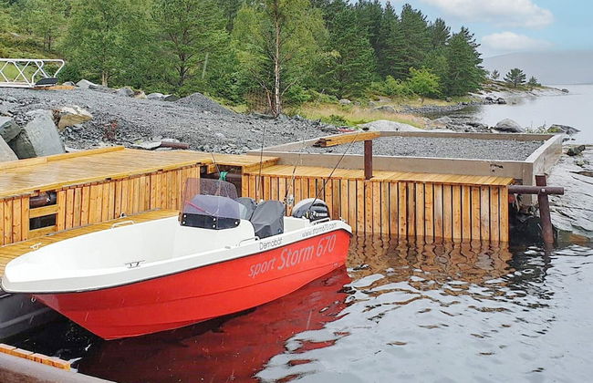 8 Person Holiday Home in Svelgen - Foto 23