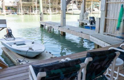 Channelfront - Dock - Fishing - BBQ - Deck - Foto 6