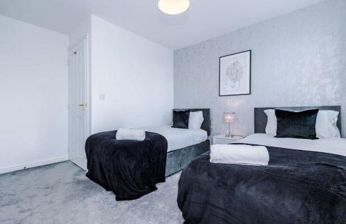 Lovely three bed home Manchester - Foto 51