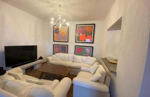 Elegant home with spectacular view - Foto 28