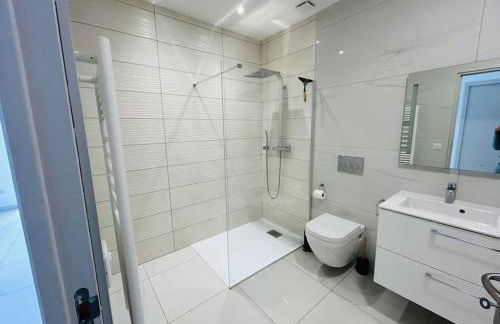 Villa Climatisée avec Piscine partagée , Terrasse et Parking - Foto 24