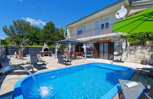 Apartment Feruccio by Rent Istria - Photo 1