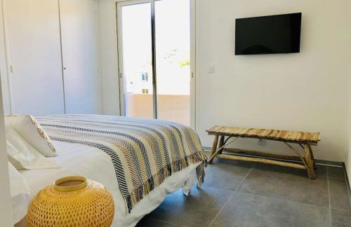 T3 FRONT de mer dernier étage vue mer Petit havre de paix pour vos vacances Emplacement unique vue mer panoramique à 180 degrés pour ce T3 en face de la plage front de mer vue sur les iles 5 et dernier étage avec ascenseur - Foto 19