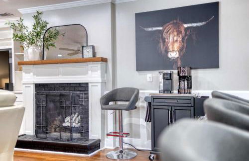 Near Botanical Garden with a Pool Charming on Charing - Foto 39