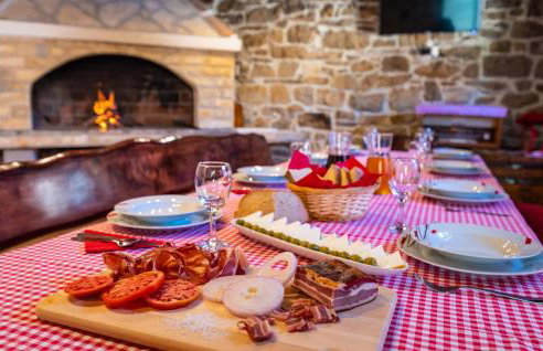 4 Bedroom Amazing Home In Benkovac - Foto 20