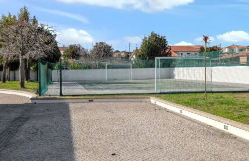 Spacious villa in Santo Tirso with private pool 850 m² and jacuzzi - Foto 52