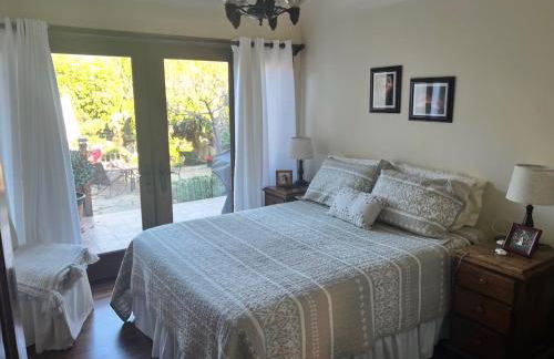 Santa Barbara Spanish Home - Foto 2