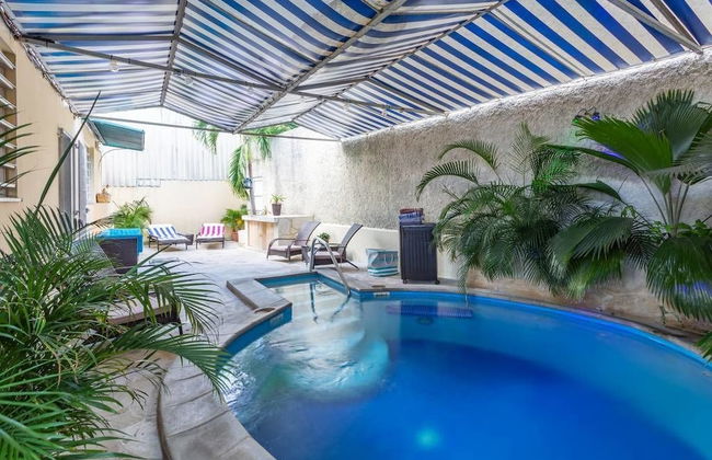 Boutique Vedado Villa - Photo 1