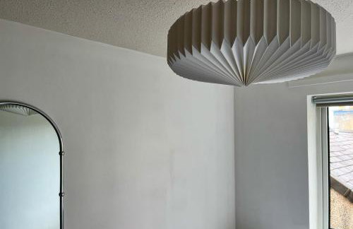 Stunning Central Flat w/ Parking - Foto 16