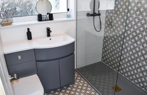 Gull House - Photo 17