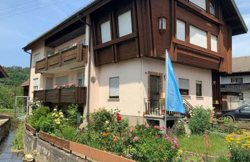 Apartment Freistehendes Ferienhaus mit Südbalkon by Interhome - Foto 19