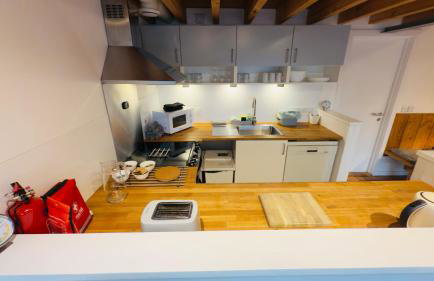 Afan Forest Bunk House-Converted Chapel Sleeps 35 - Foto 36