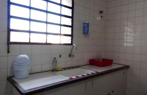 Casa 75, 7 hóspedes próxima ao centro de Piracicaba - Foto 3