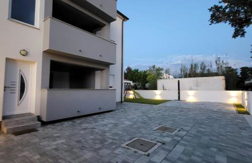 New family apartments Franka, Sabunike - Photo 48