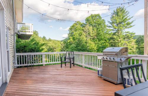 8BR Luxury Maplewood Manor, Hot Tub & Fire Pit - Foto 63