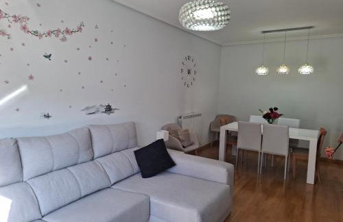Espectacular vivienda unifamiliar con jardín en Olite - Photo 53