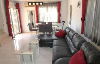 4 Bedroom Family Villa with Private Pool in Villa Martin - Foto 7