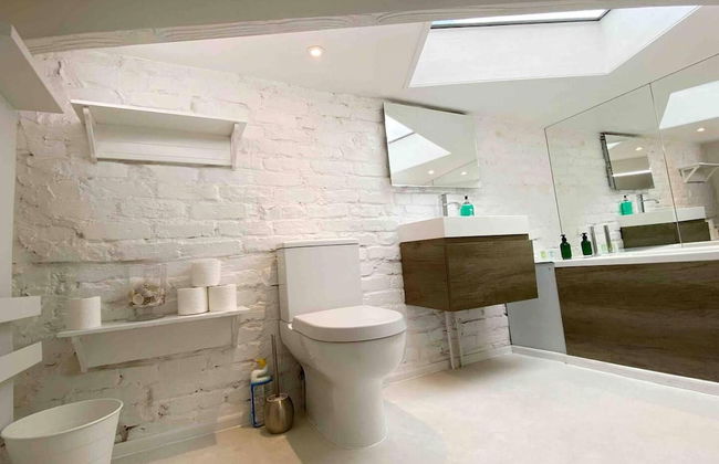 Charming 2-bed Apt With 2 Bathtub Central London - Foto 27