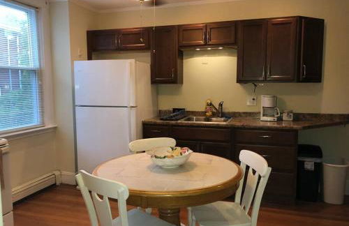 Walk to Downtown Salem - Foto 6