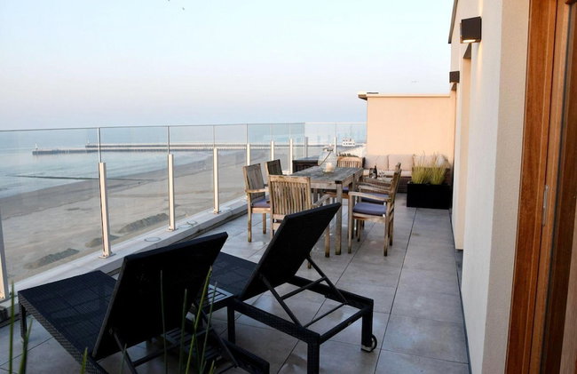 Attic Apartment Nieuwpoort With Coastal Views - Photo 23