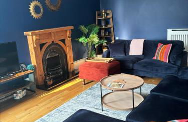 Taylor Close - Spacious Central Ferry Flat - Photo 1