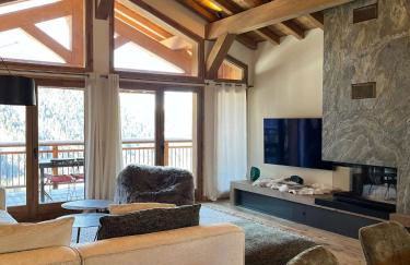 Les Hirondelles de Bellevue - spacieux logement avec cheminée - Foto 7