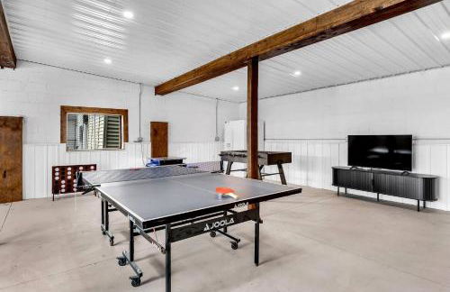 The Golden Eagle of Houghton Lake - Foto 17