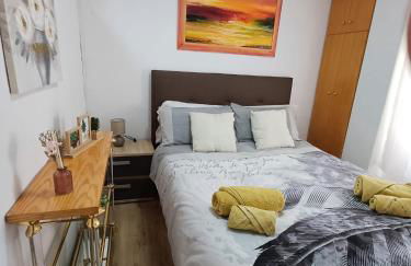 Alicante Postiguet Studios - Photo 5