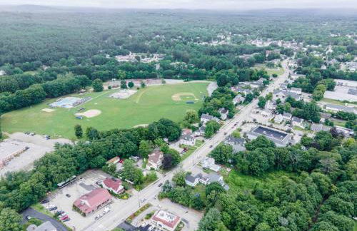 NEW - Mins to Manchester - Nashua - Queen Bed - Foto 8