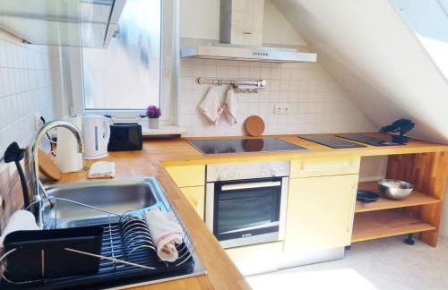 Fully equipped Apartment with big balcony and cozy living room - Foto 10