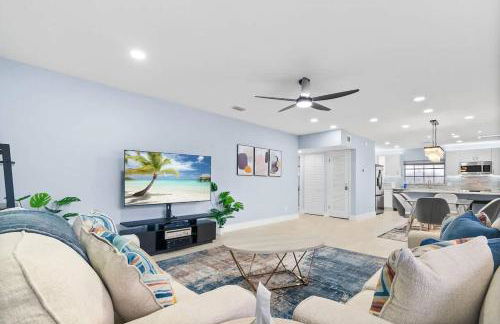 Las Olas & Beachside getaway with pool - Foto 16