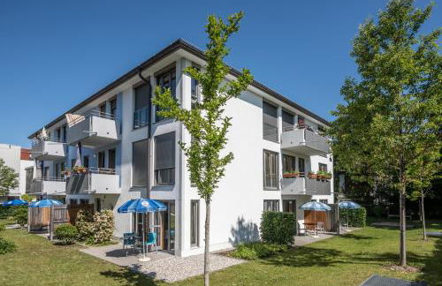 AMENITY-Garden-Apartments - Photo 1