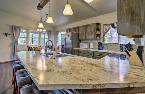 Private Cabin, 5-Min Drive to Hot Springs and Golf! - Foto 10