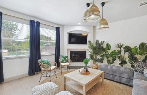 Colonial Style Retreat ft Pool Cinema jacuzzi - Foto 5