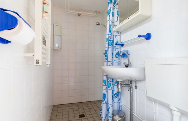 Holiday Home in De Punt With Pool & Garden - Photo 13