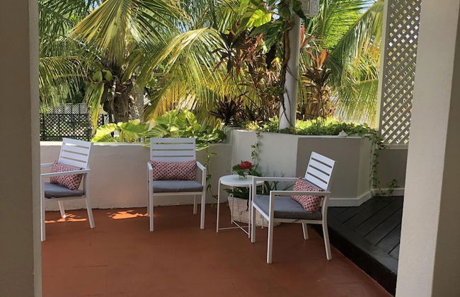 Dreamin Villa - 3 B R Beachfront w Staff - Photo 21