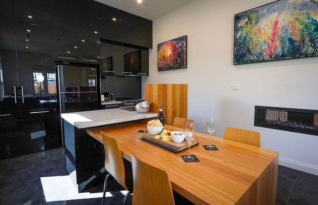 Mansi on Raymond - Photo 27