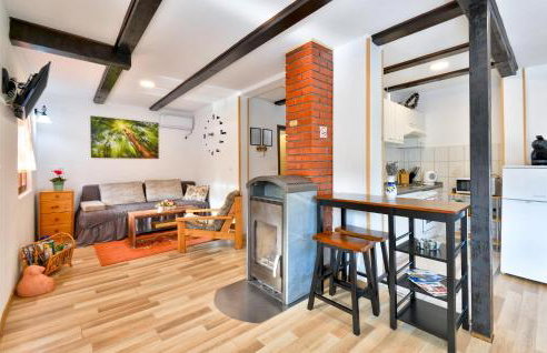 Lovely Home In Frkasic - Photo 4