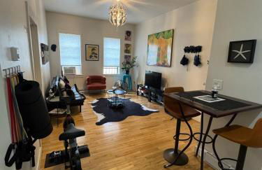 Modern Stay in Downtown Jersey City, Close to NYC! - Foto 1