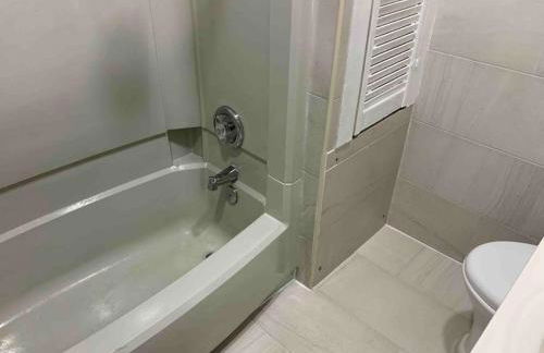 Apartment in Daytona Beach 1BR 1Bath Centrally Located - Photo 14