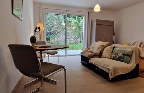 Studio neuf avec terrasse au cœur de Le Palais - FR-1-418-260 - Photo 1