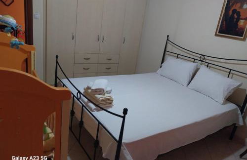 Menidi apartment Β - Foto 7