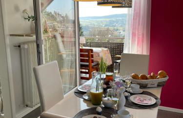 Schöne Ferienwohnung in Schauenstein-Hof im Frankenwald mit Loggia 100qm - Foto 10