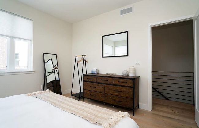 Regal Rooftop Retreat Rise Above the Ordinary - Foto 8