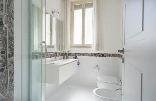 BayView Posillipo, modern, spacious, kids-friendly, stunning view - Photo 60