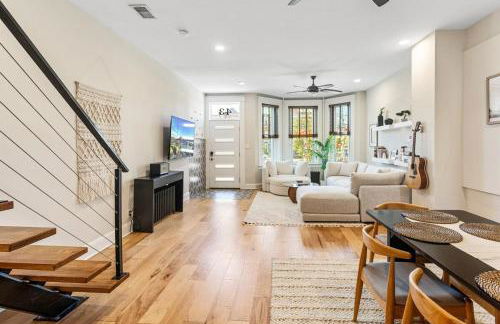 2x King Beds, Fireplace, Private Backyard, Washer, Dryer - Foto 9